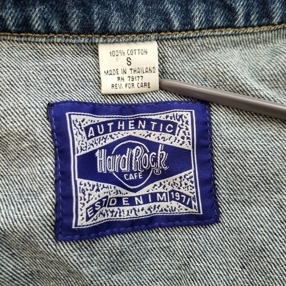 Hard Rock Cafe Denver vintage dark denim classic trucker jacket size S - Picture 7 of 9